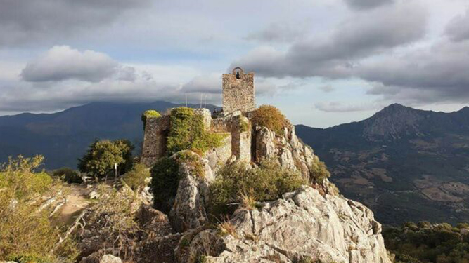 Castillos de Málaga: bastiones del pasado que resuenan en el presente